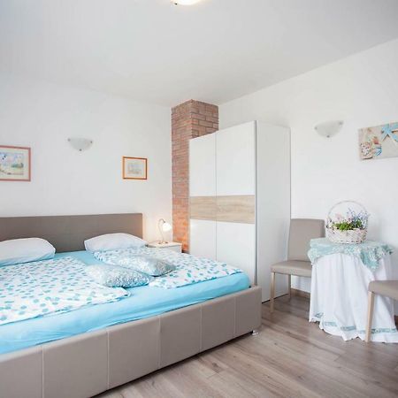 Apartment Studio Sole Ρόβινι Εξωτερικό φωτογραφία